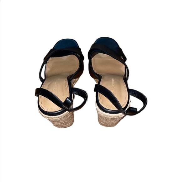 Women’s Heels - Picture 4 of 16